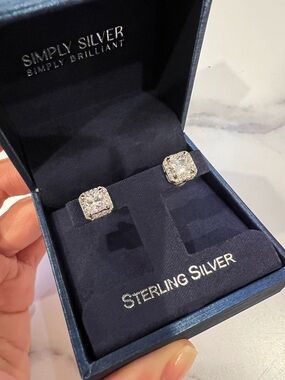 Simply Silver Square Beautiful Studs Sterling Silver NWT